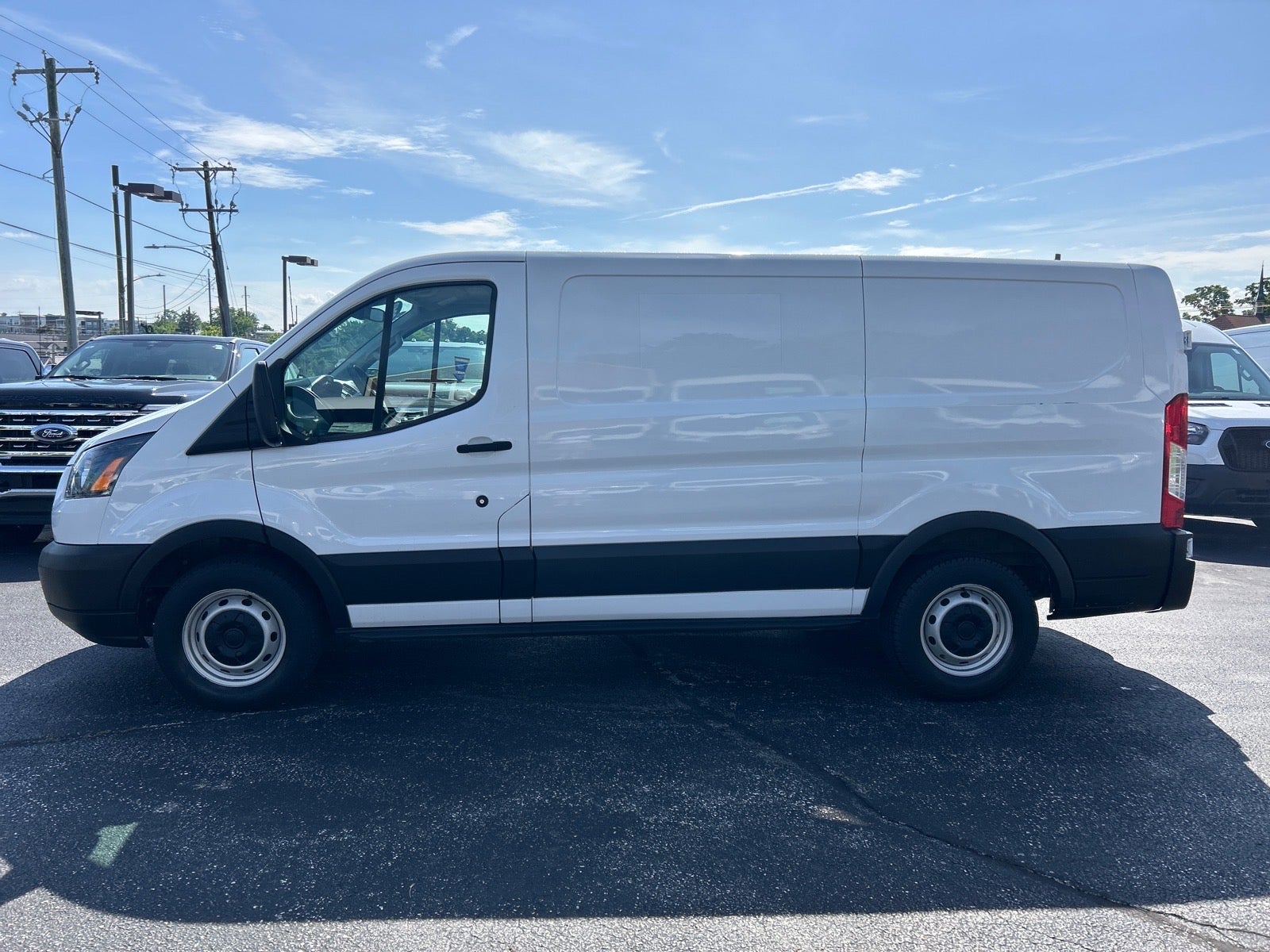 2019 Ford Transit-150 — interior view
