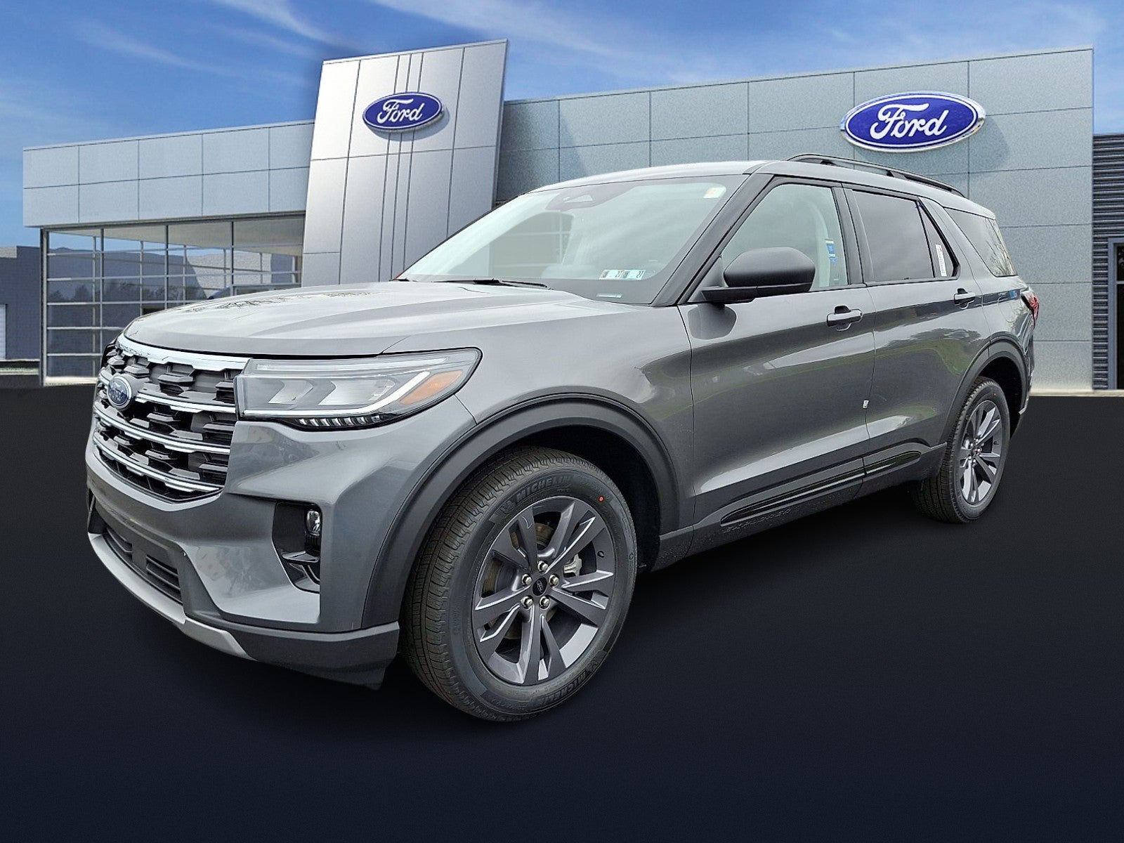 2026 Ford Explorer Active in Carbonized Gray Metallic — front three-quarter view